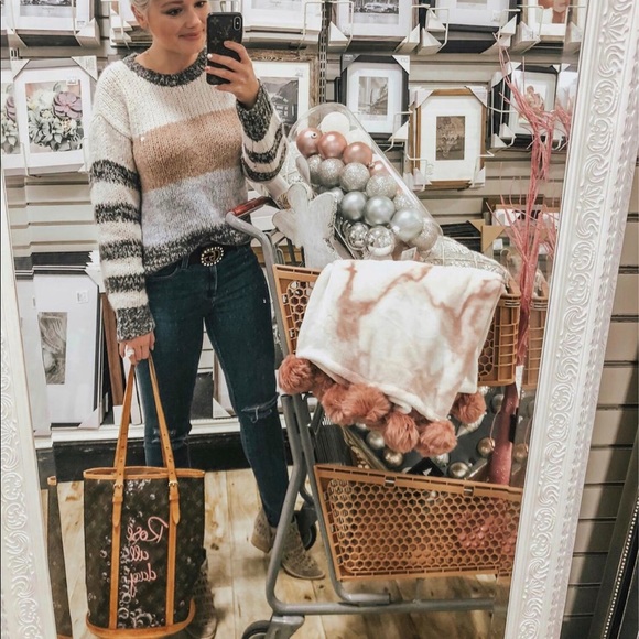 American Eagle Outfitters Sweaters - American Eagle striped sweater